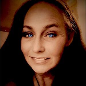 Meet your Posher, Steff